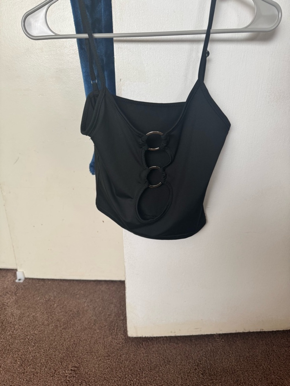 Source Unknown Black Strappy Crop Top with Triple Ring Detail